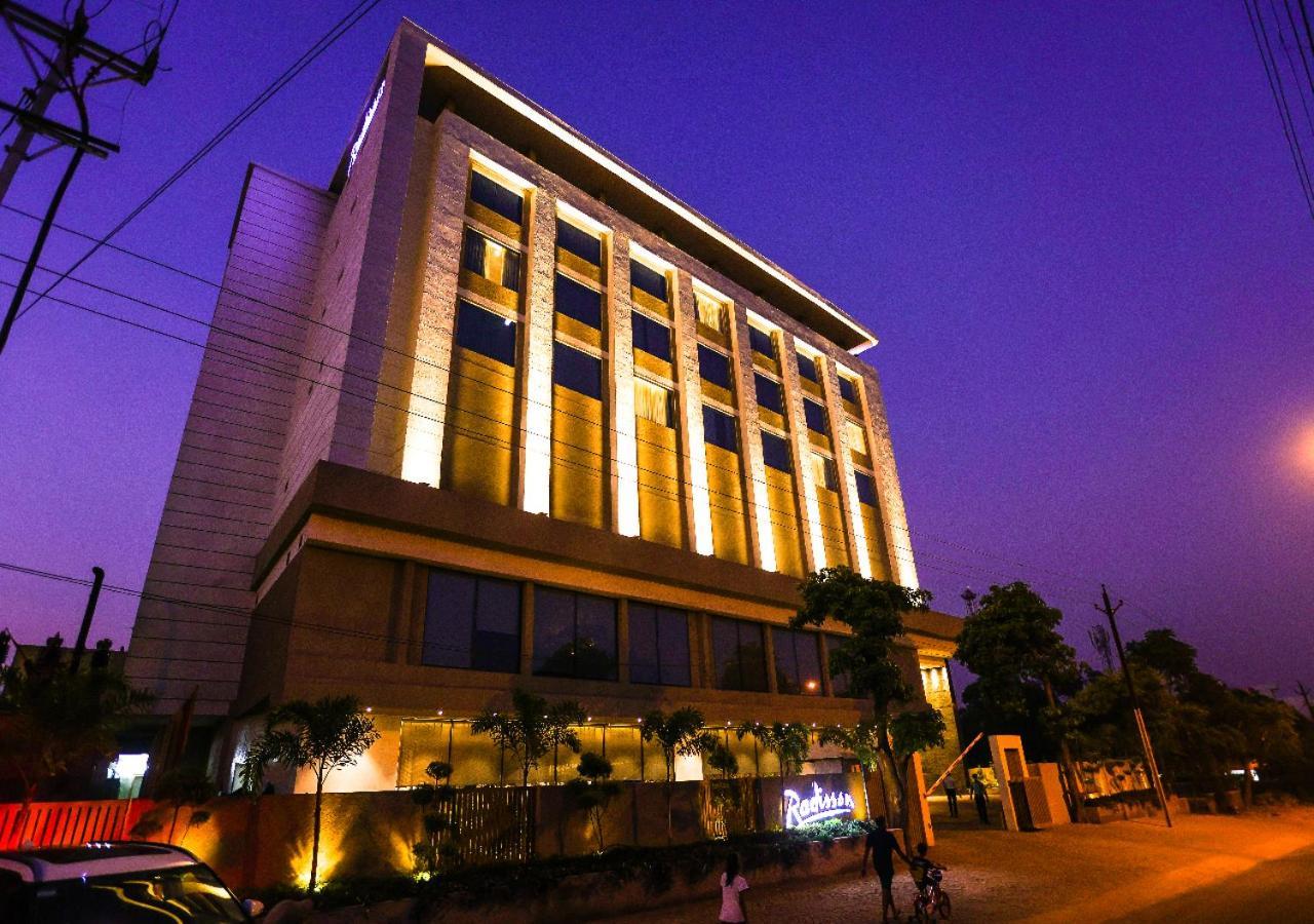 Hotel Radisson Bhopal Exterior foto