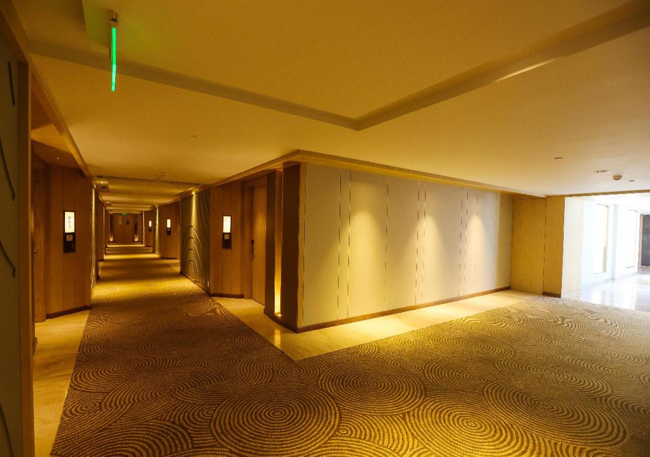 Hotel Radisson Bhopal Exterior foto